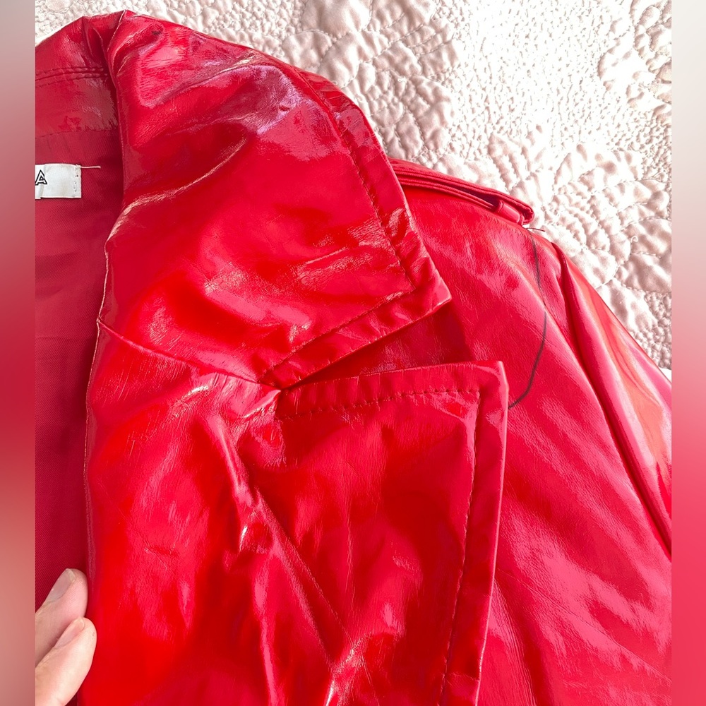 Vivetta Lacquer Red vinyl trench coat patent oversized latex rain trapeze Nerly - Picture 15 of 17